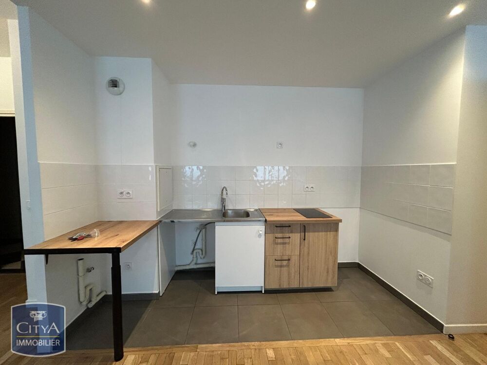 location Appartement - 3 pièce(s) - 70 m² Puteaux (92800)