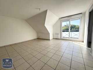  Appartement à louer 4 pièces 75 m²