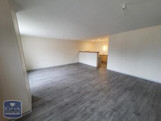  Appartement à louer 4 pièces 85 m²