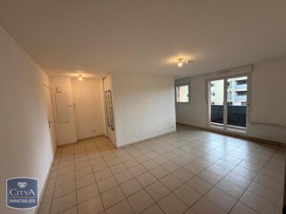  Appartement à louer 2 pièces 47 m²