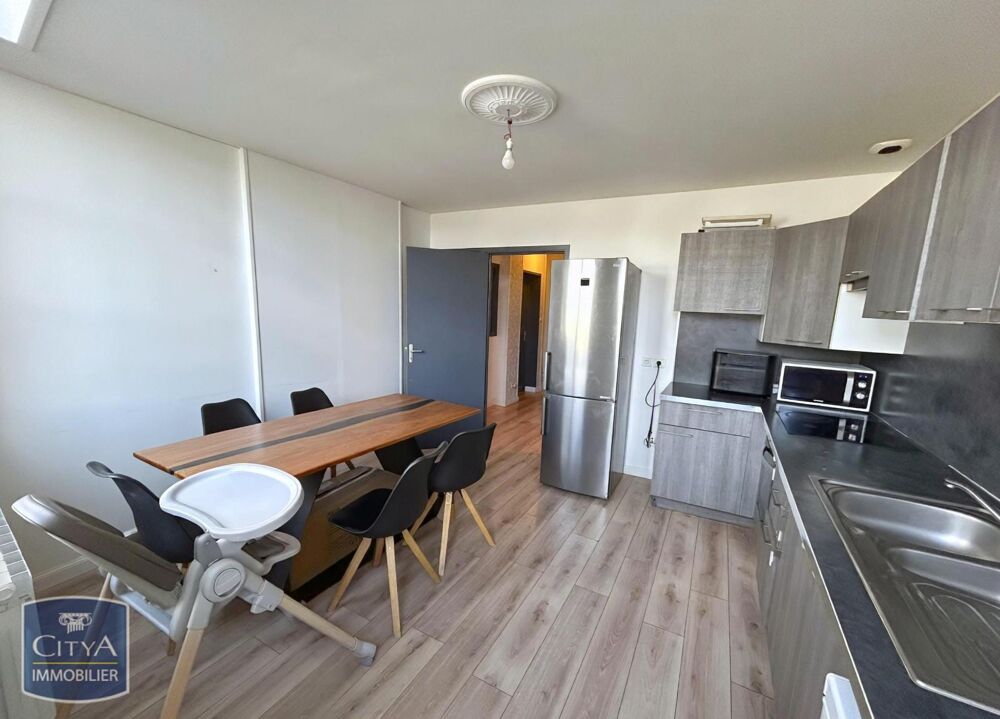 location Appartement - 5 pièce(s) - 86 m² Saint-Quentin (02100)