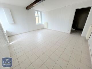  Maison à louer 3 pièces 80 m²