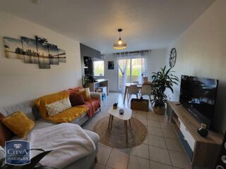  Appartement à louer 2 pièces 44 m²