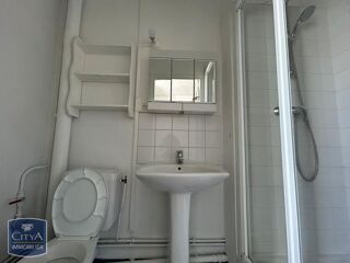  Appartement à louer 1 pièce 25 m²