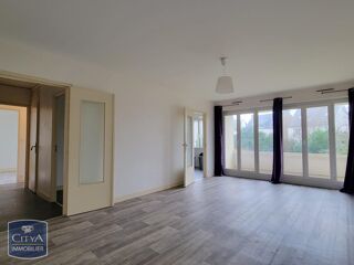  Appartement à louer 3 pièces 69 m²