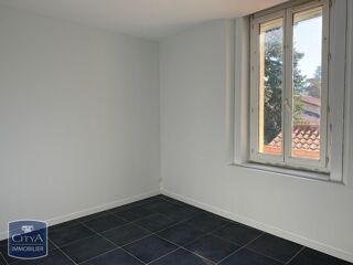  Appartement à louer 3 pièces 56 m²