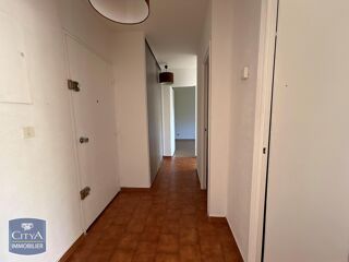  Appartement à louer 2 pièces 45 m²
