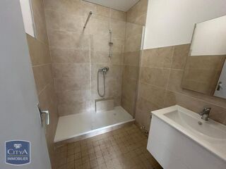  Appartement à louer 3 pièces 69 m²