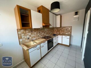 Appartement à louer 2 pièces 45 m²