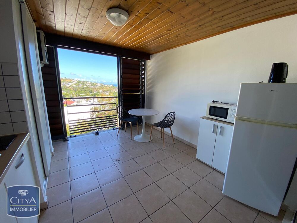 location Appartement - 1 pièce(s) - 18 m² Saint-Gilles Les Bains (97434)