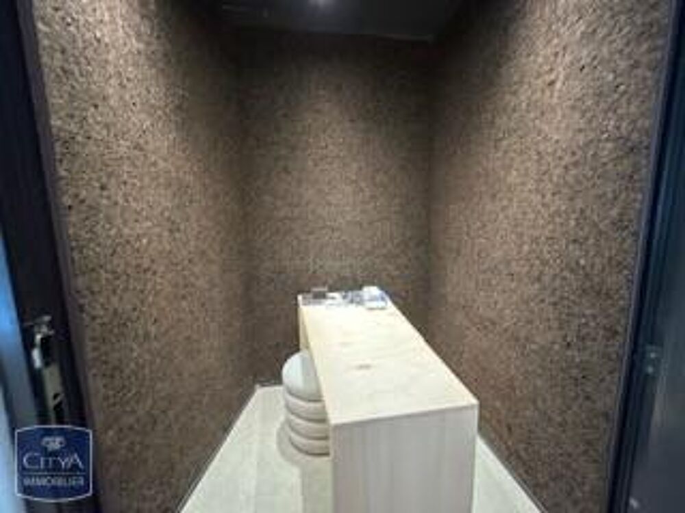  Location / Local Commercial Pau (64000)