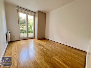  Appartement à louer 2 pièces 53 m²
