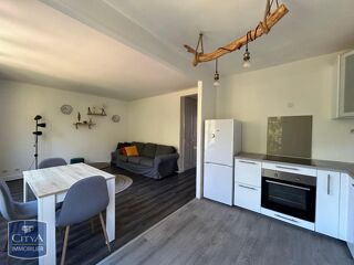  Appartement à louer 3 pièces 56 m²