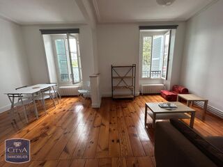  Appartement à louer 2 pièces 56 m²