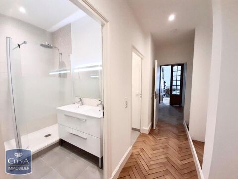  Appartement � louer 4 pi�ces 122 m�