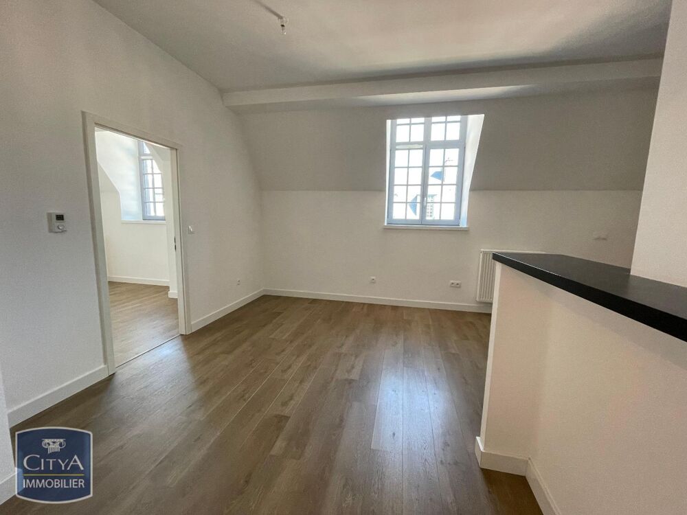 À LOUER : Découvrez ce charmant appartement qui vous att....