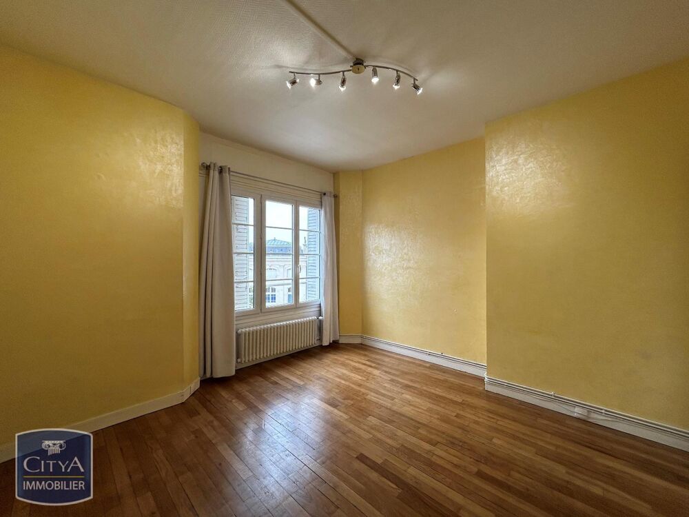 À LOUER : Découvrez cet appartement T3 idéalement situé ....