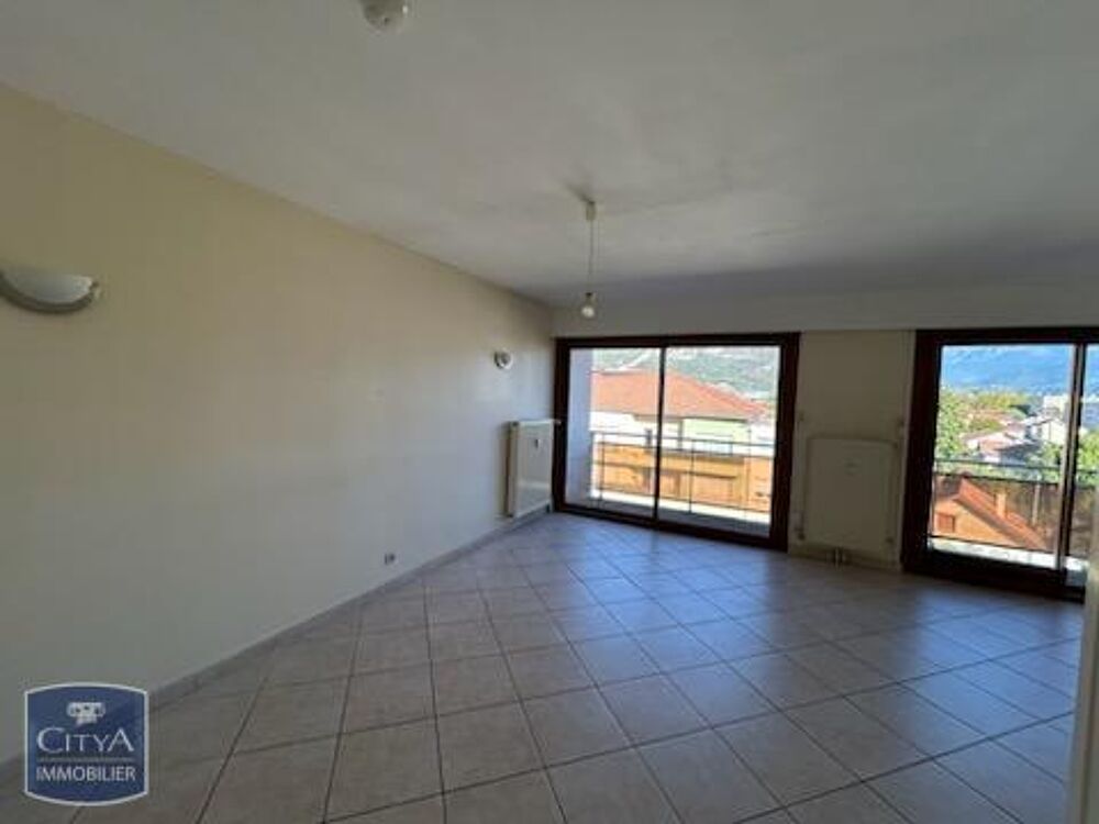À LOUER : Charmant appartement de type 3P+C situé à Font....