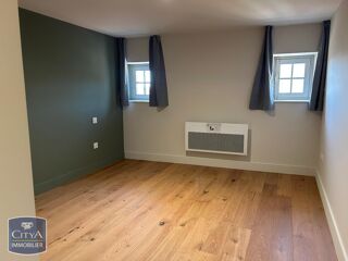  Appartement à louer 3 pièces 89 m²
