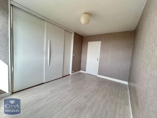  Appartement à louer 2 pièces 44 m²