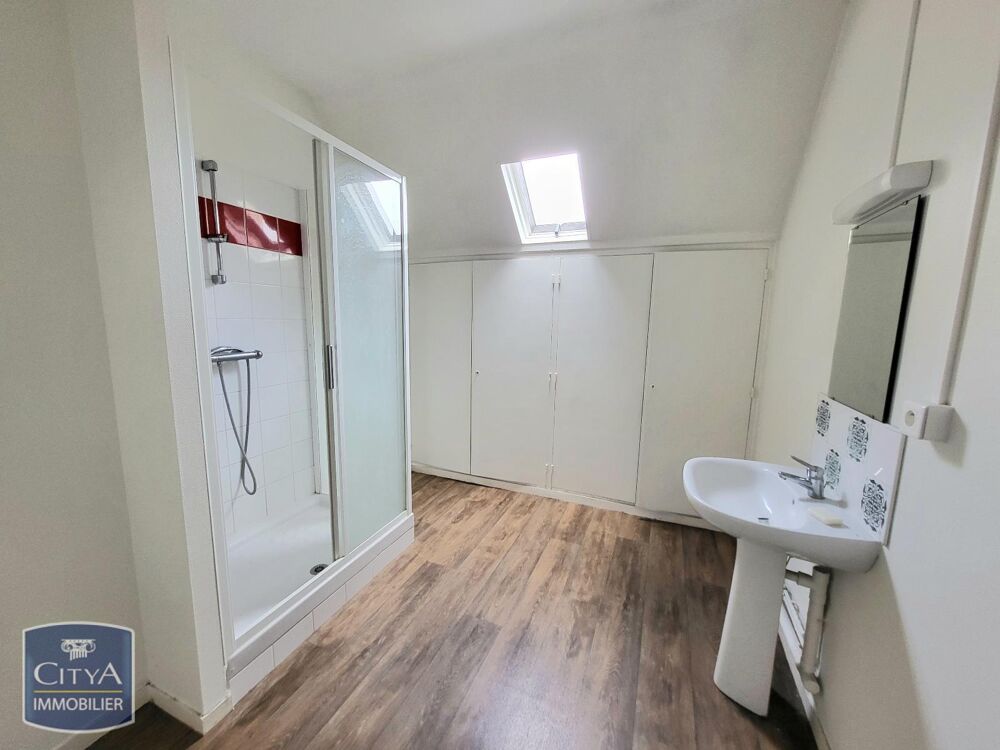 location Appartement - 4 pièce(s) - 122 m² Beauvais (60000)
