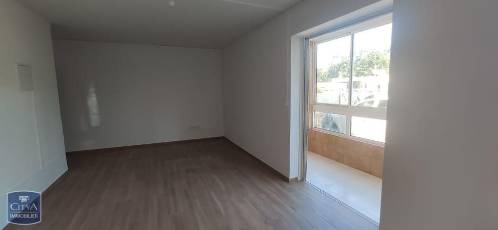 location Appartement - 3 pièce(s) - 76 m² Le Tampon (97430)