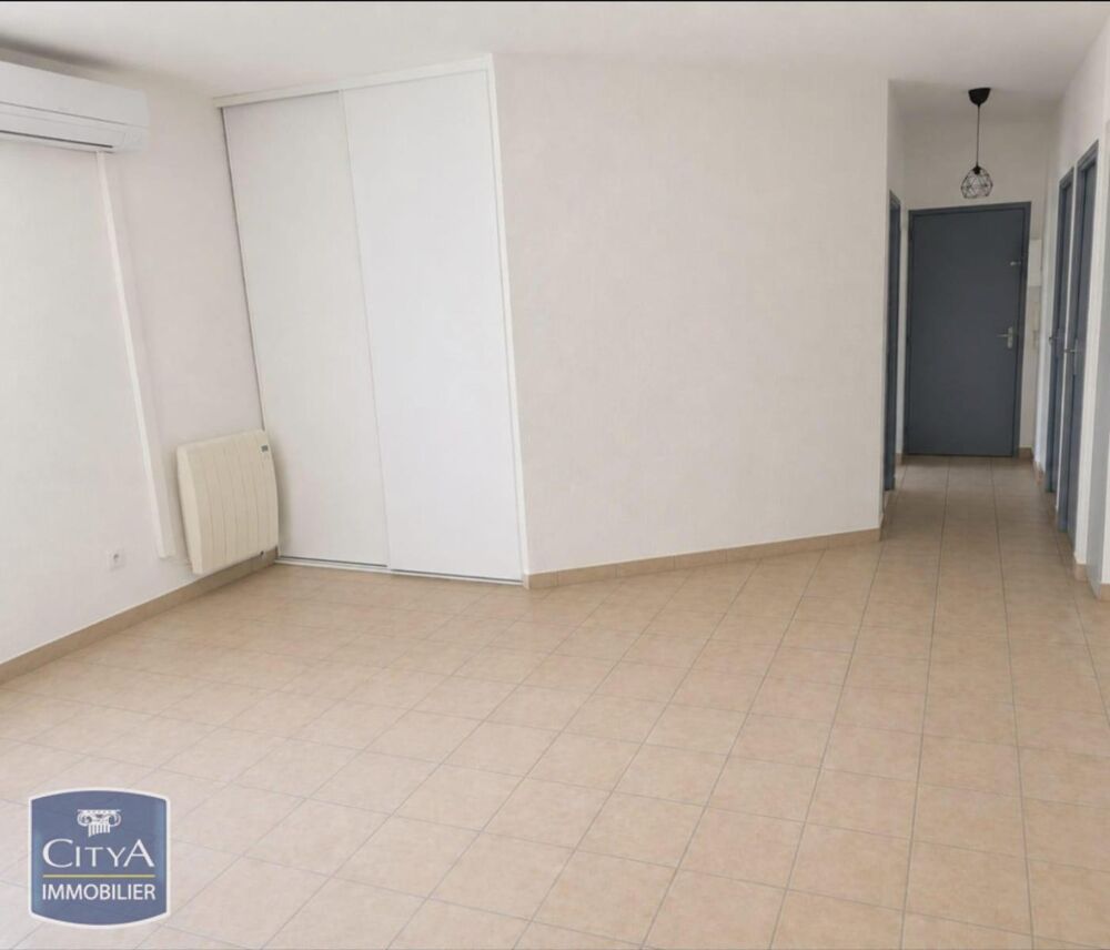 location Appartement - 3 pièce(s) - 69 m² Gignac (34150)