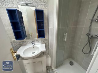  Appartement à louer 4 pièces 88 m²