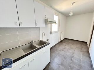  Appartement à louer 2 pièces 51 m²
