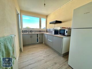  Appartement à louer 3 pièces 61 m²