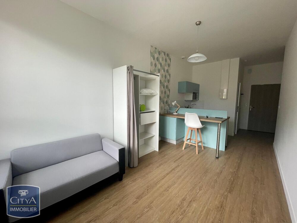 location Appartement - 1 pièce(s) - 26 m² Changé (53810)