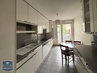  Appartement � louer 4 pi�ces 89 m�