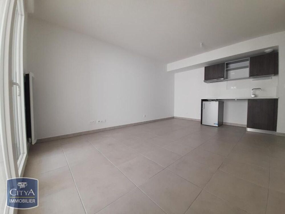 location Appartement - 2 pièce(s) - 42 m² Nîmes (30000)