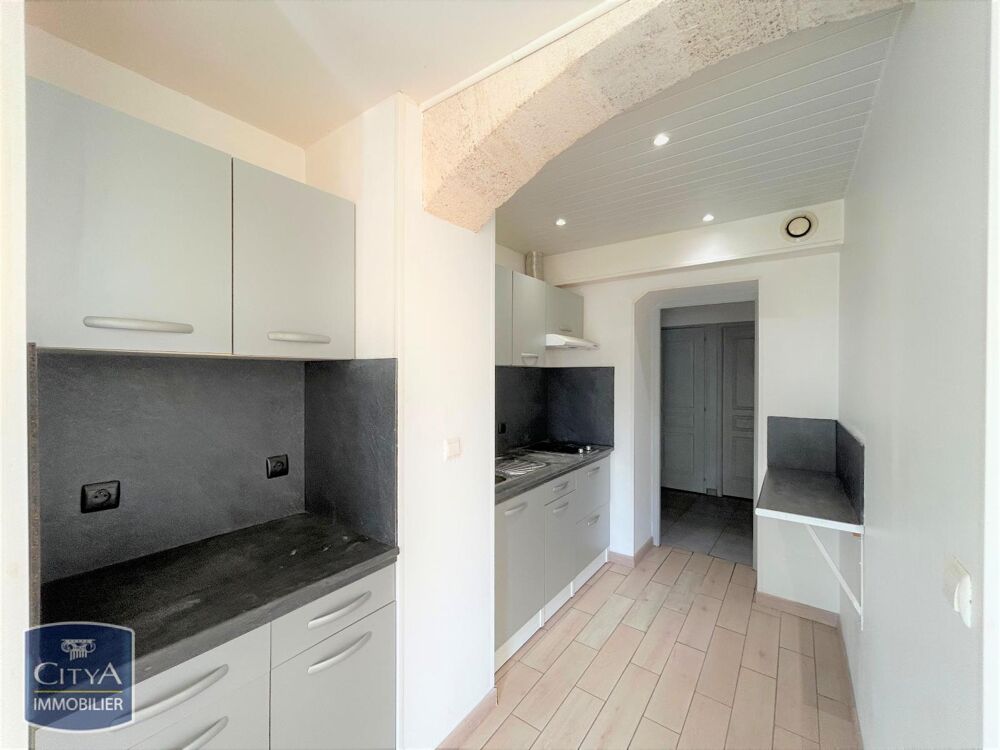 location Appartement - 3 pièce(s) - 67 m² Grézillac (33420)