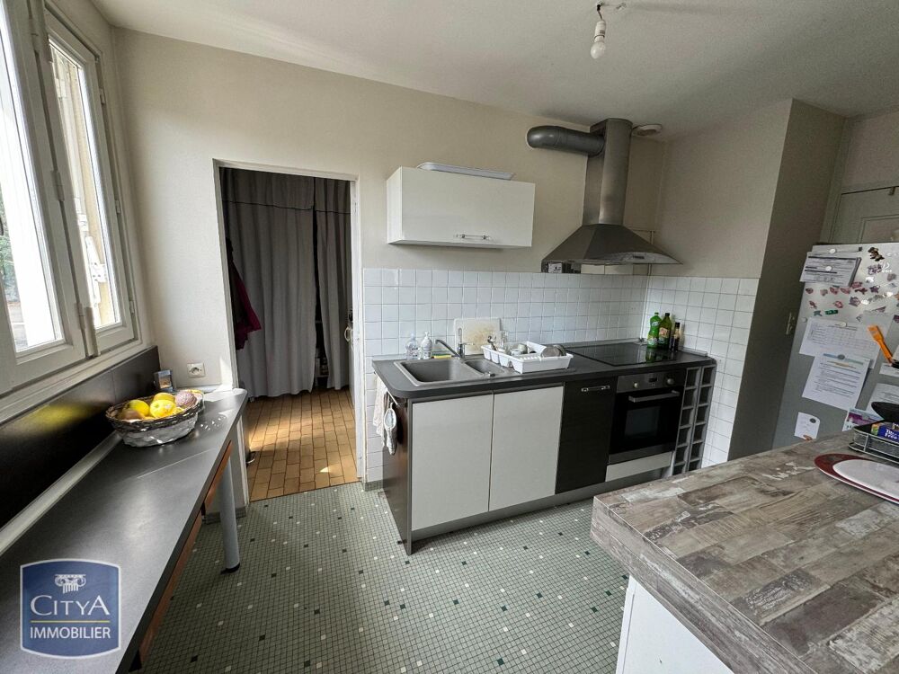 location Maison - 5 pièce(s) - 110 m² Aressy (64320)