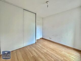  Appartement à louer 2 pièces 52 m²