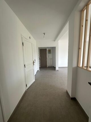  Appartement � louer 2 pi�ces 55 m�