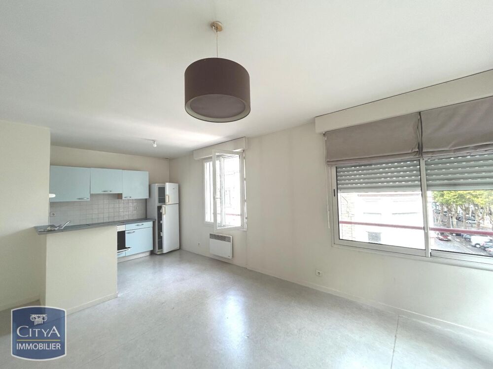 location Appartement - 2 pièce(s) - 56 m² Lorient (56100)