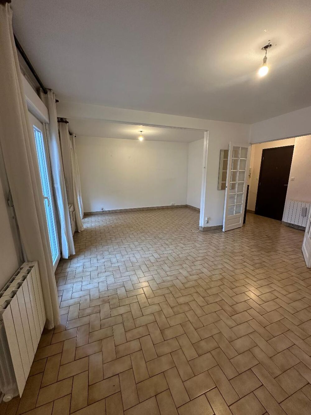location Appartement - 3 pièce(s) - 68 m² Saint-Étienne (42000)