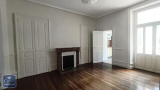  Maison à louer 6 pièces 142 m²