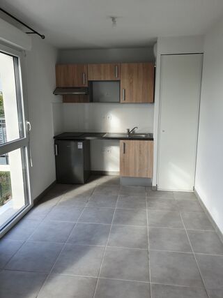  Appartement à louer 2 pièces 43 m²