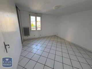  Appartement à louer 3 pièces 63 m²