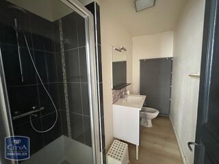  Appartement à louer 2 pièces 33 m²