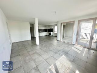  Appartement � louer 5 pi�ces 121 m�