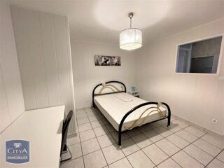  Appartement à louer 1 pièce 28 m²