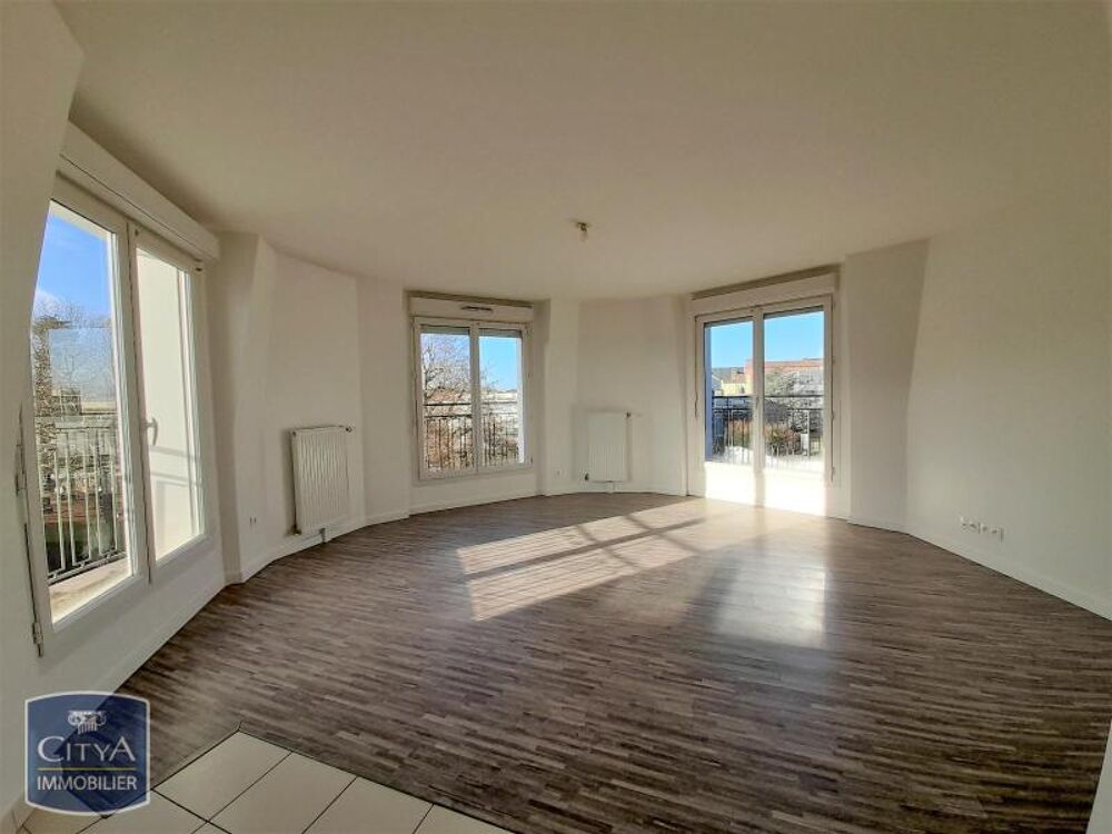 location Appartement - 2 pièce(s) - 50 m² Corbeil-Essonnes (91100)