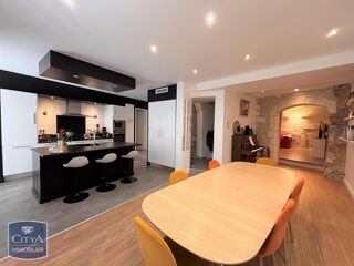  Appartement � louer 4 pi�ces 114 m�