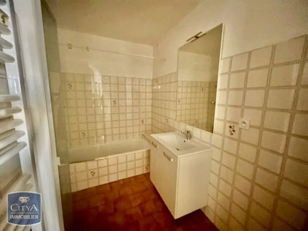 location Appartement - 2 pièce(s) - 49 m² Orange (84100)