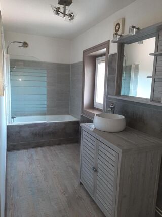  Maison  louer 4 pices 112 m