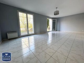  Maison à louer 5 pièces 111 m²